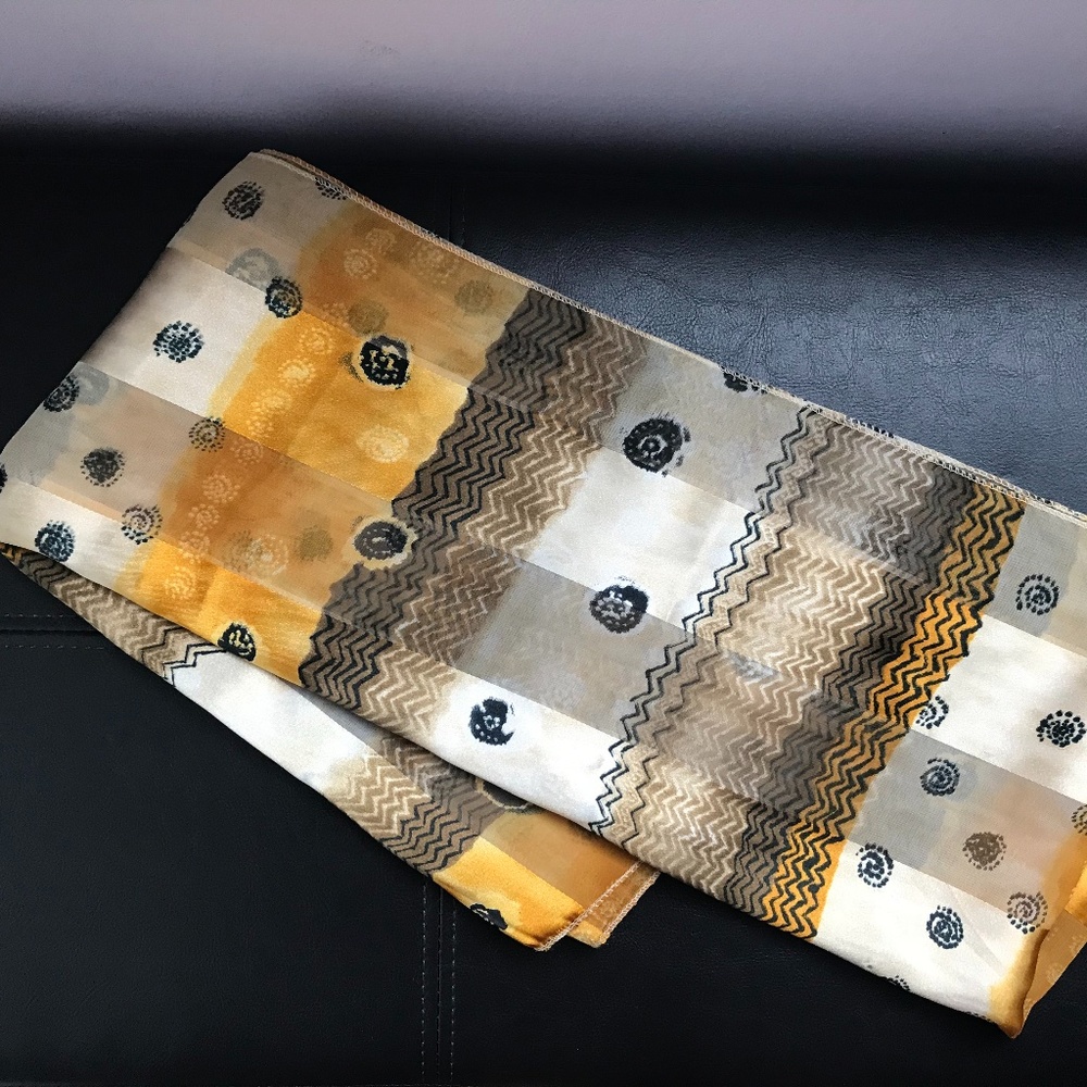 NWOT Gold & Brown Scarf